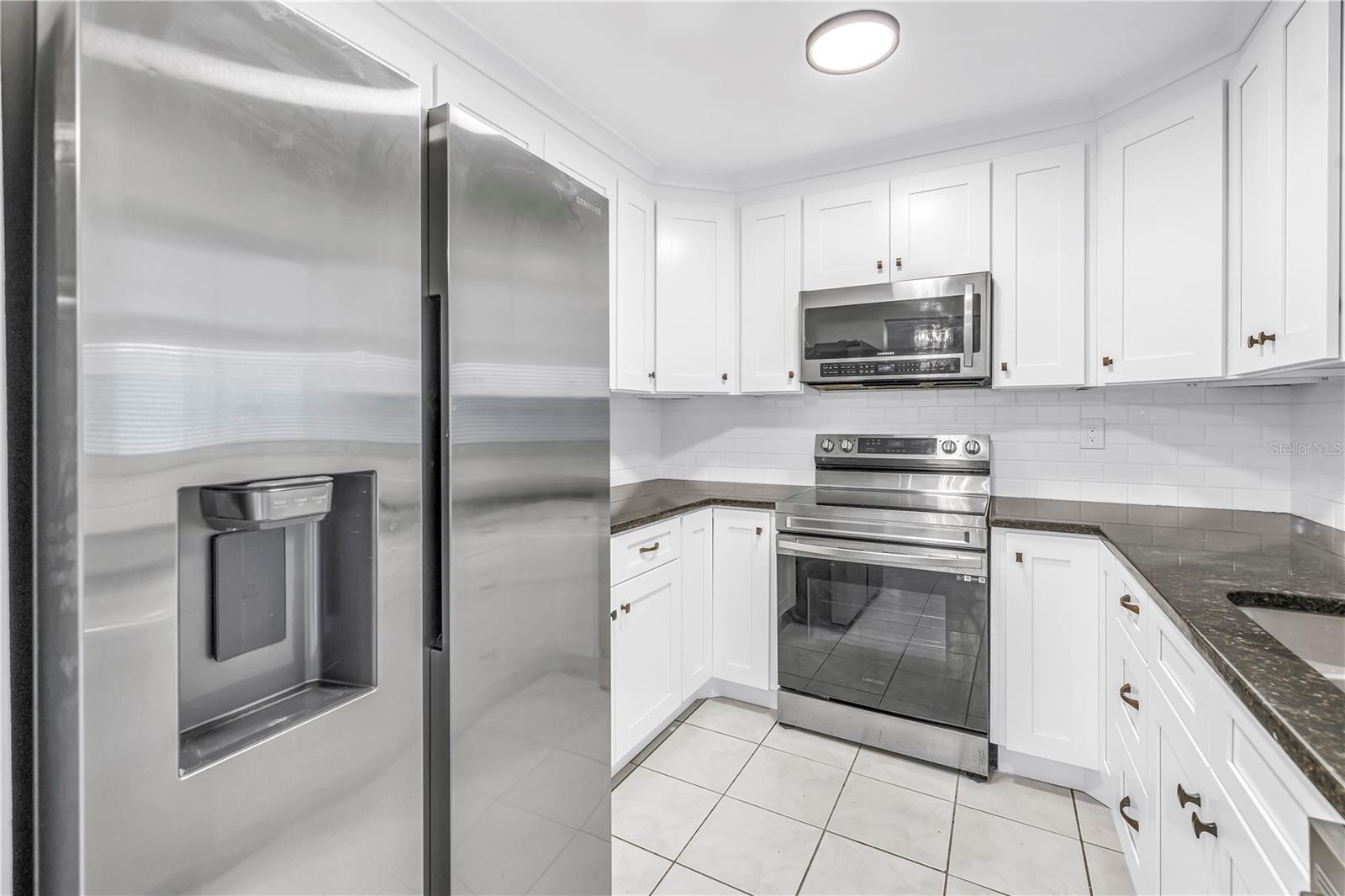 TWIN LAKES 3RD ADD - Residential