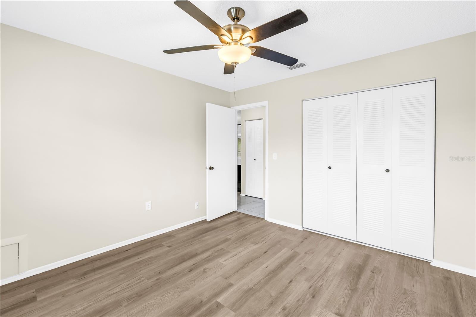 TWIN LAKES 3RD ADD - Residential