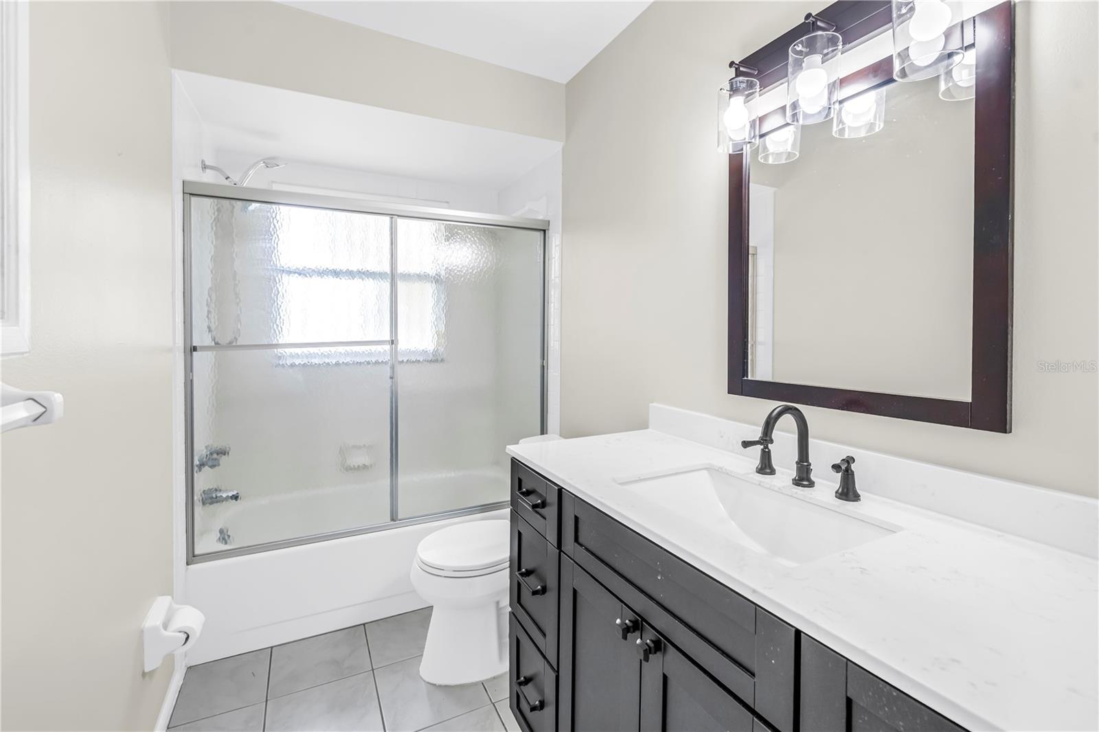 TWIN LAKES 3RD ADD - Residential