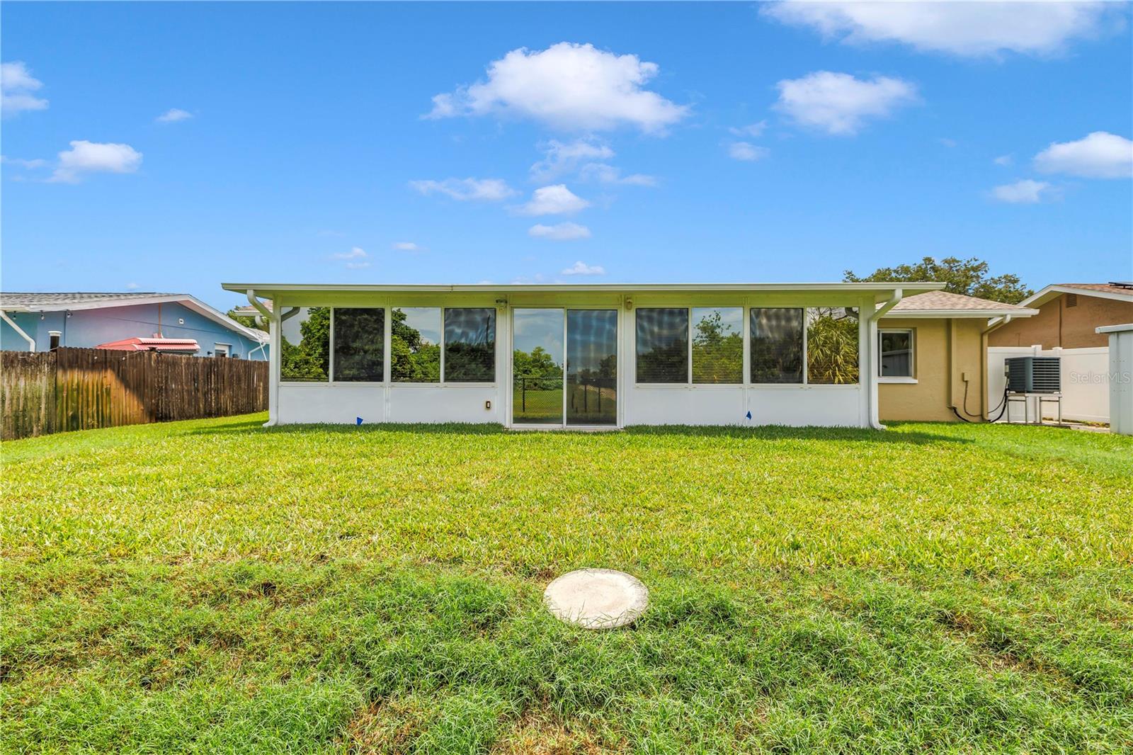 TWIN LAKES 3RD ADD - Residential