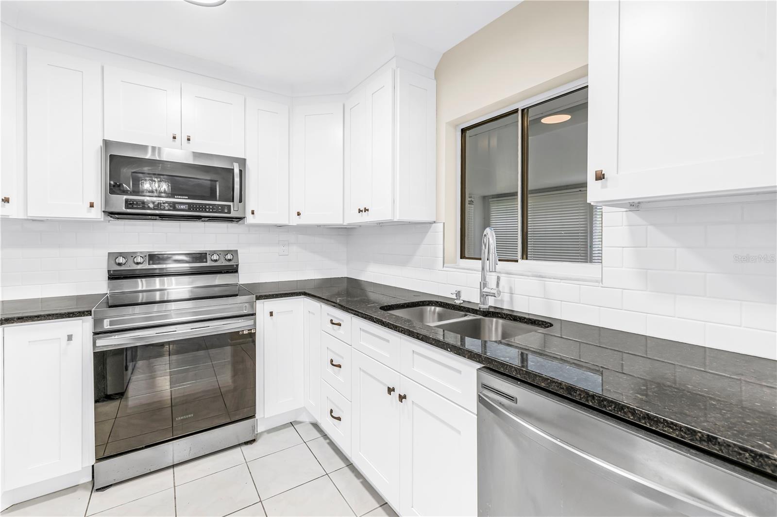 TWIN LAKES 3RD ADD - Residential
