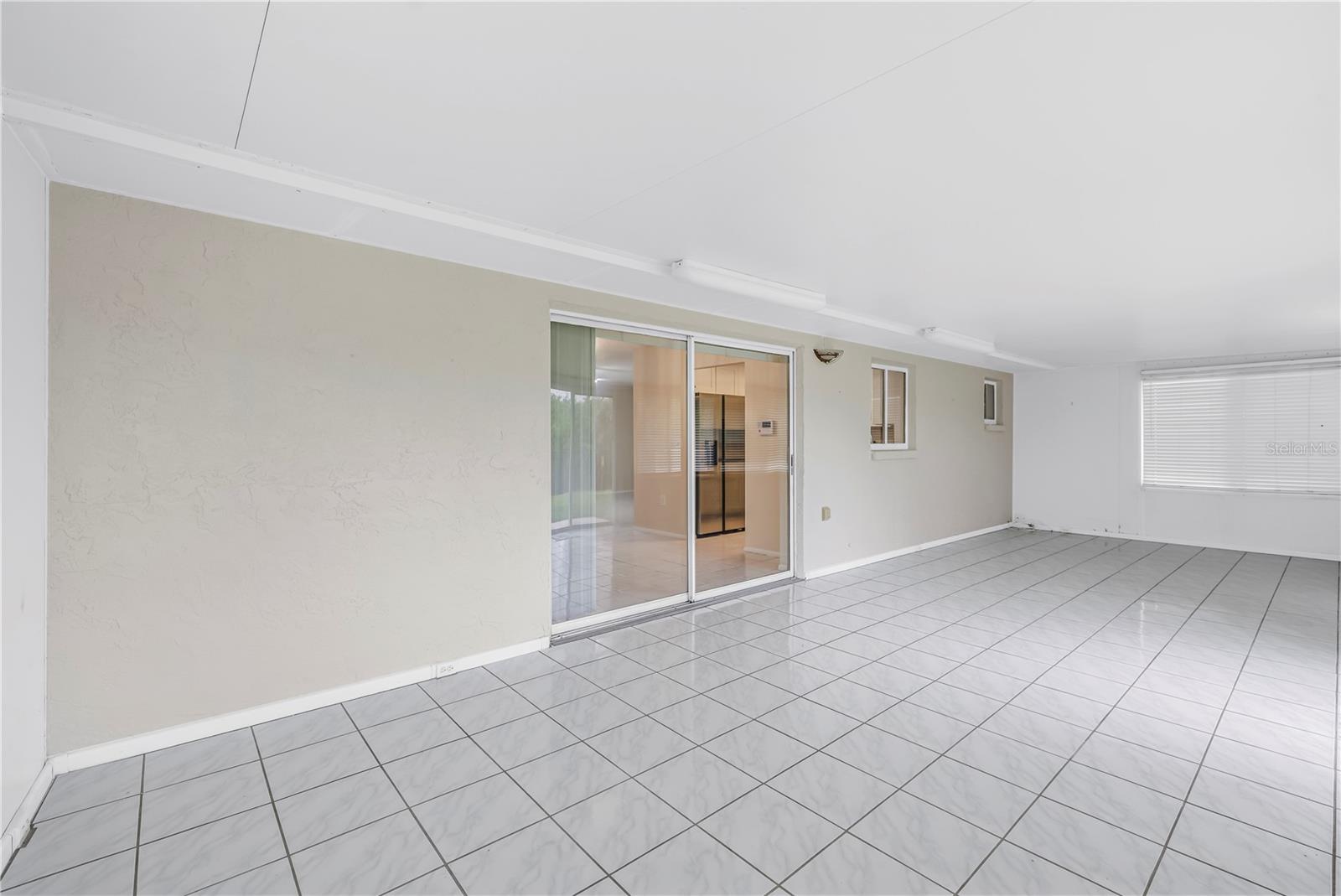 TWIN LAKES 3RD ADD - Residential