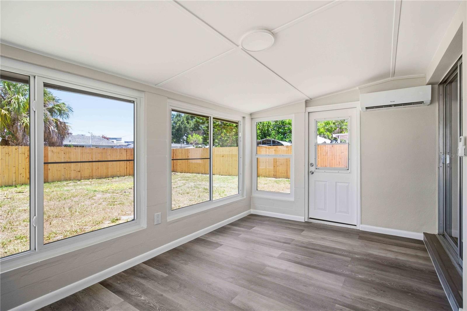 SOUTHWOOD VILLAGE CORR - Residential