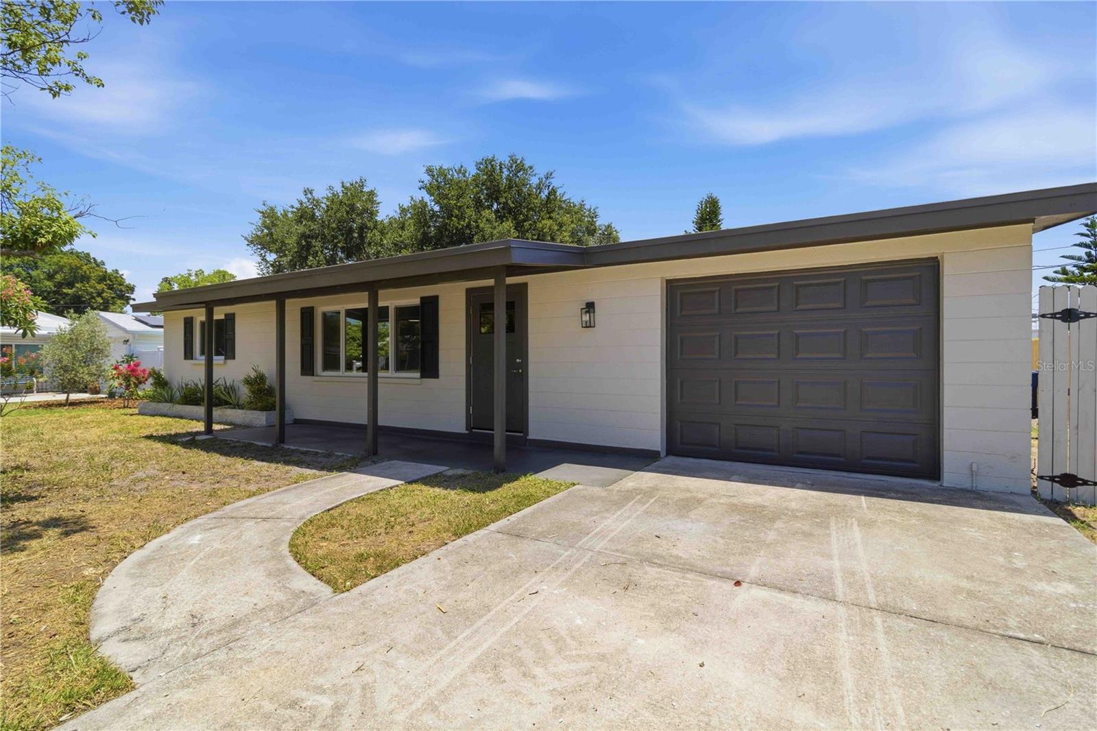 SOUTHWOOD VILLAGE CORR - Residential