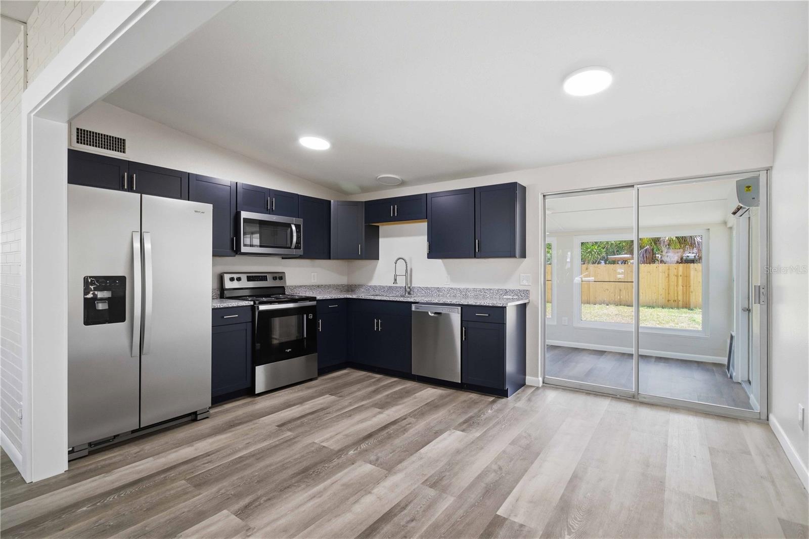 SOUTHWOOD VILLAGE CORR - Residential