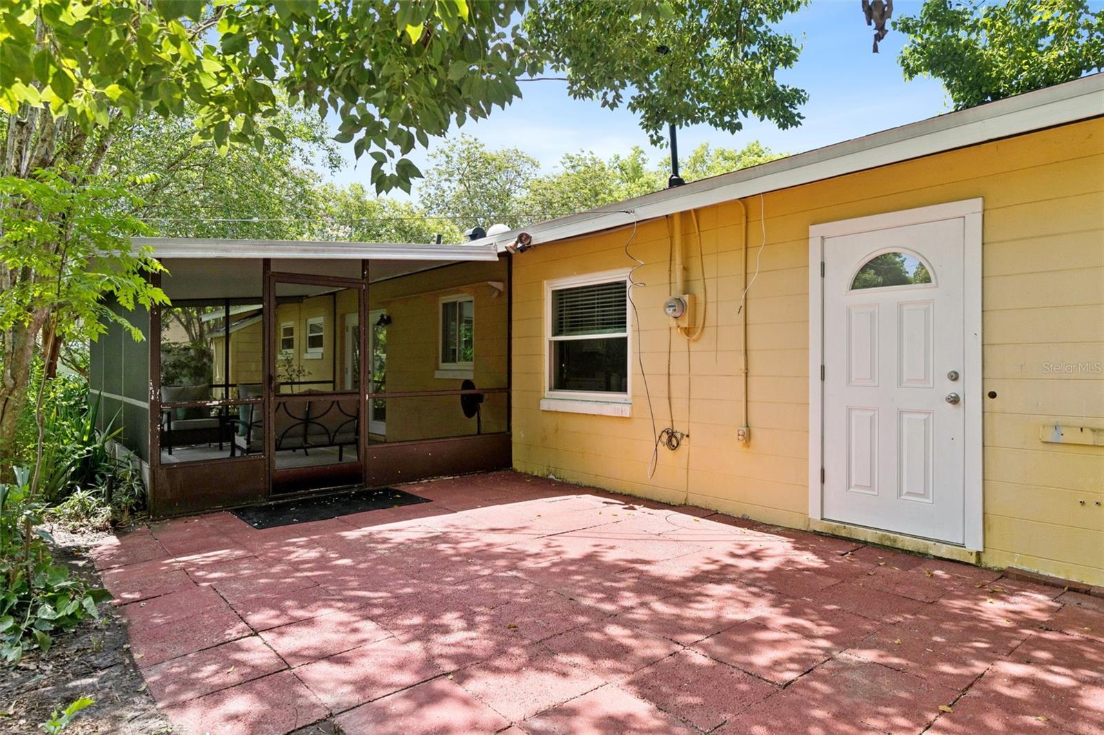 OAKLAND ESTATES 1ST SEC - Residential