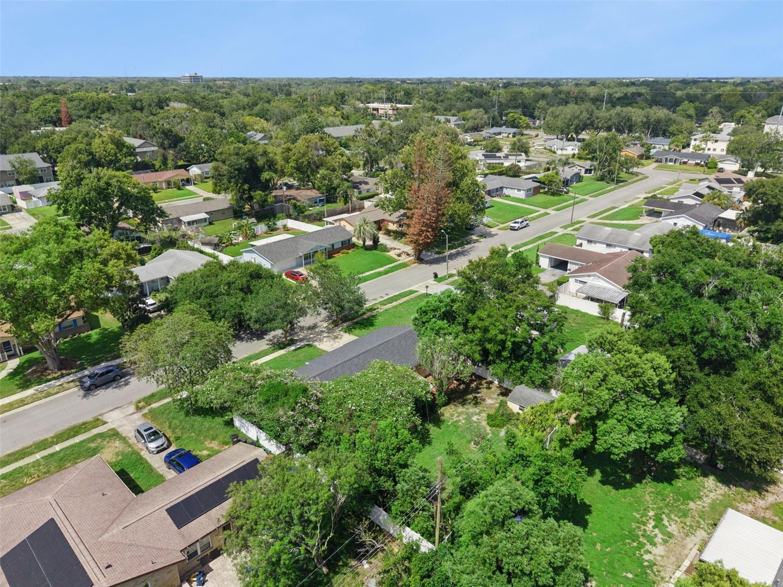 OAKLAND ESTATES 1ST SEC - Residential