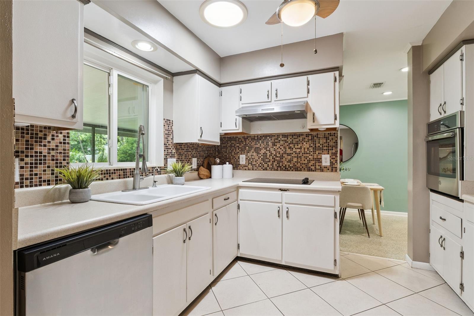 OAKLAND ESTATES 1ST SEC - Residential