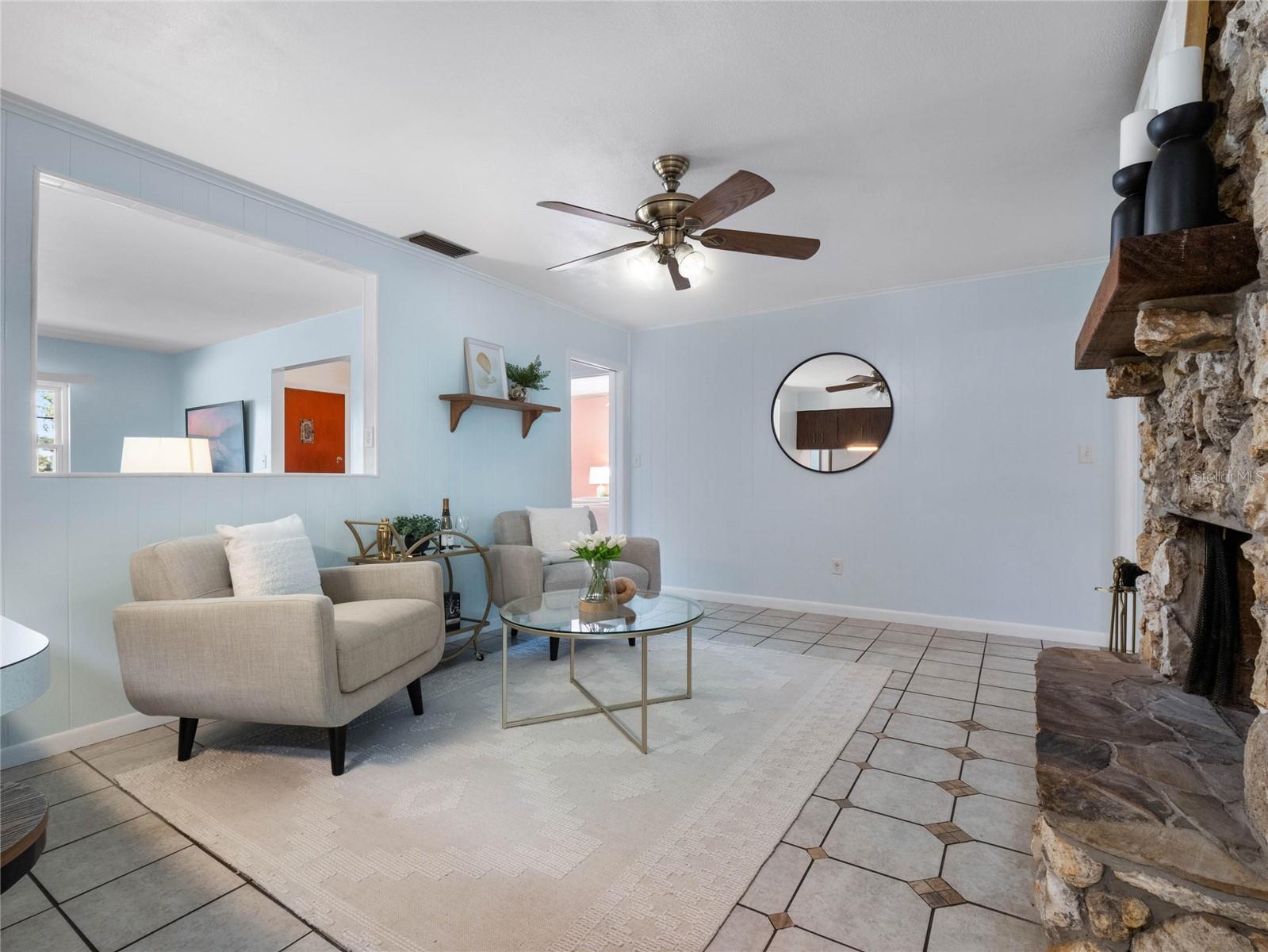 ROBERTA PLACE - Residential