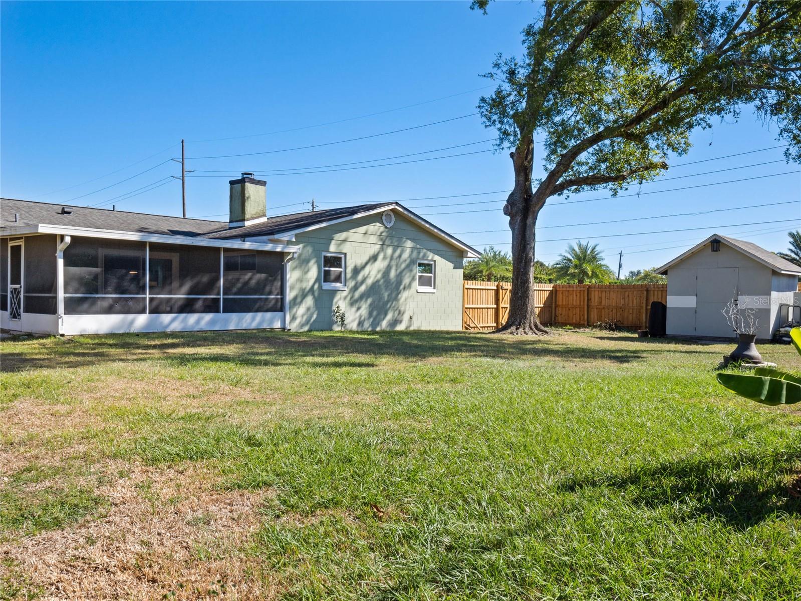 ROBERTA PLACE - Residential