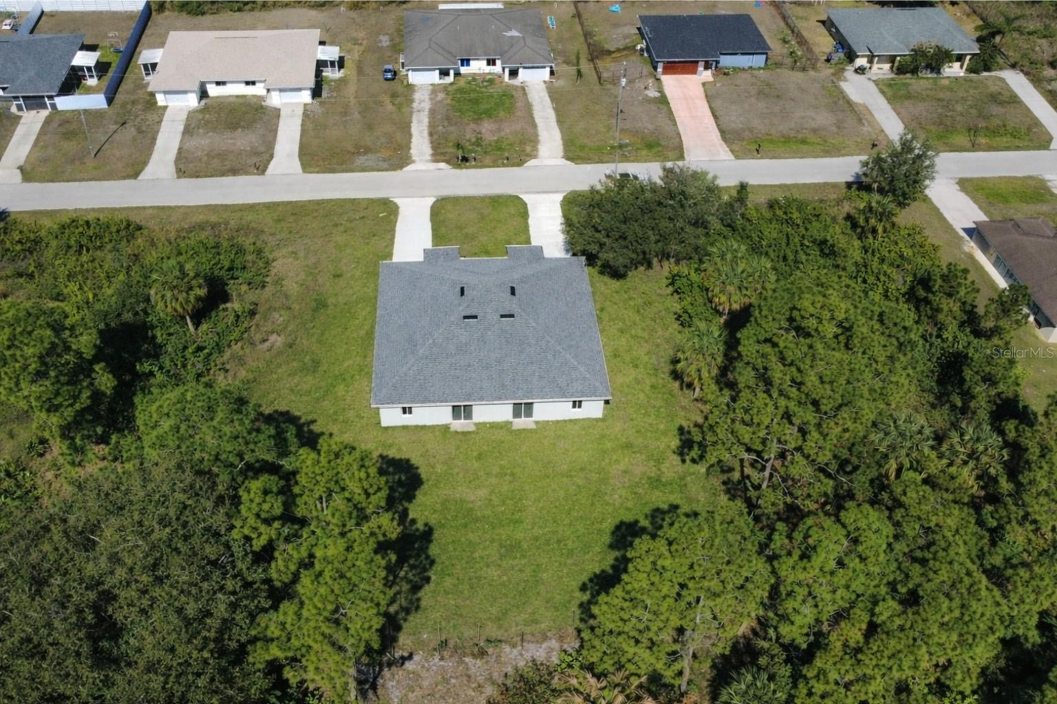 LEHIGH ESTATES - Residential Income