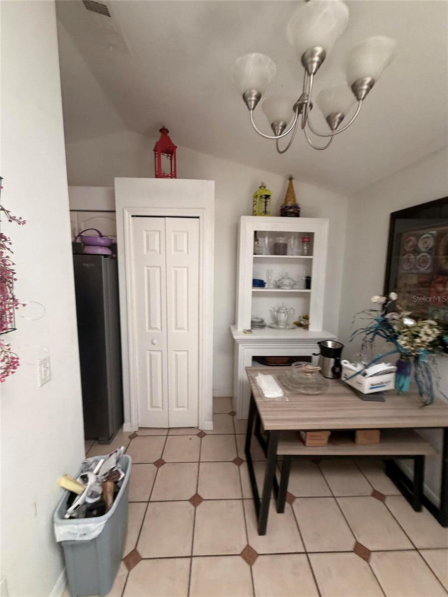 RAMBLEWOOD/CAROLINA EST AREA - Residential Income