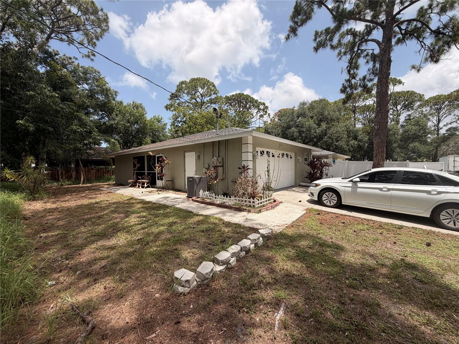 RAMBLEWOOD/CAROLINA EST AREA - Residential Income
