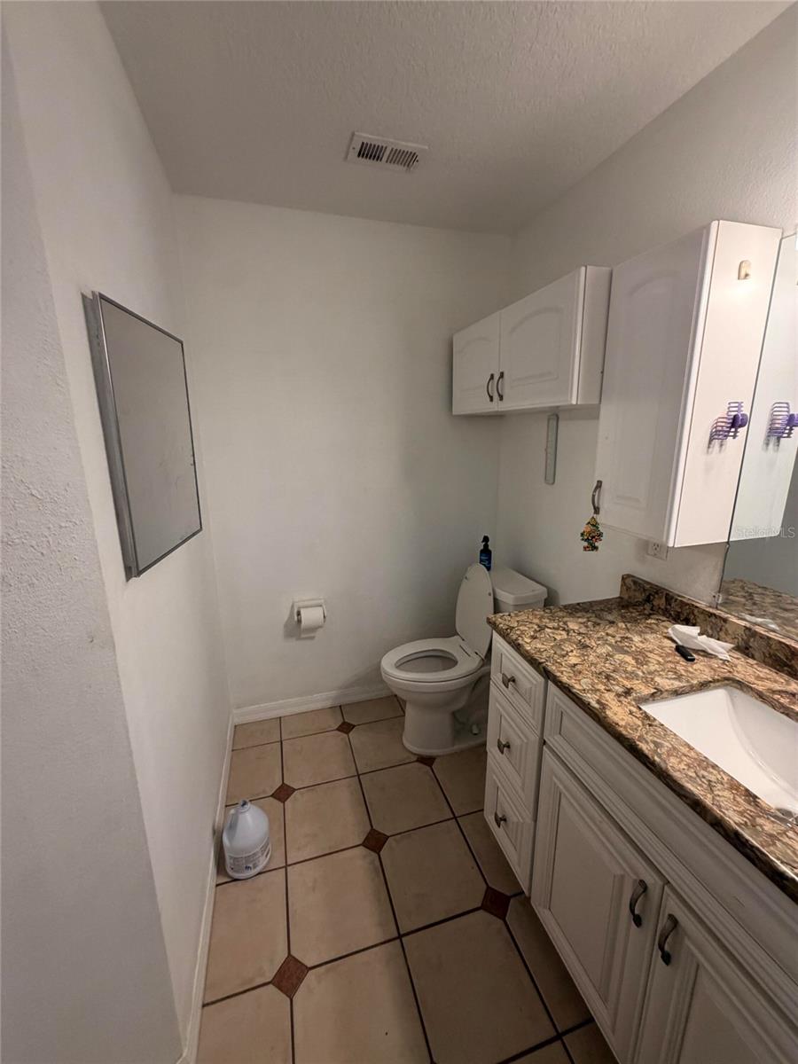 RAMBLEWOOD/CAROLINA EST AREA - Residential Income