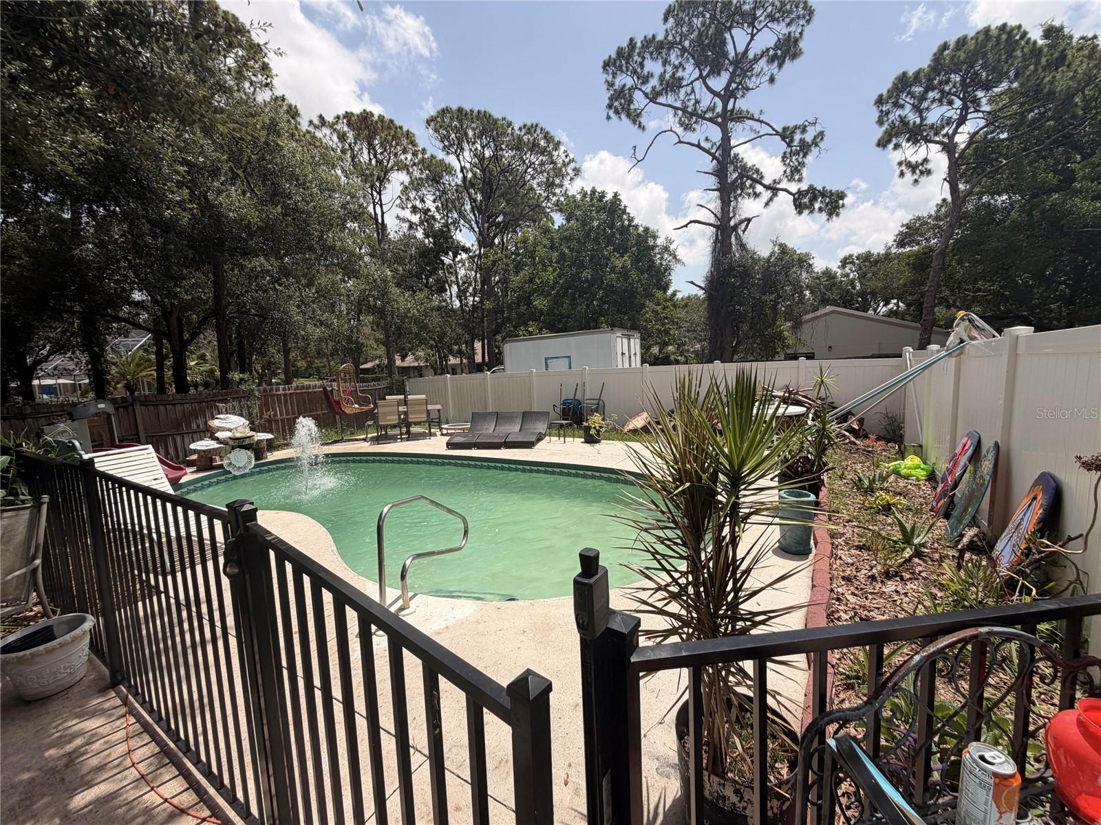 RAMBLEWOOD/CAROLINA EST AREA - Residential Income