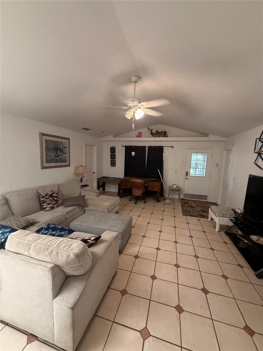 RAMBLEWOOD/CAROLINA EST AREA - Residential Income