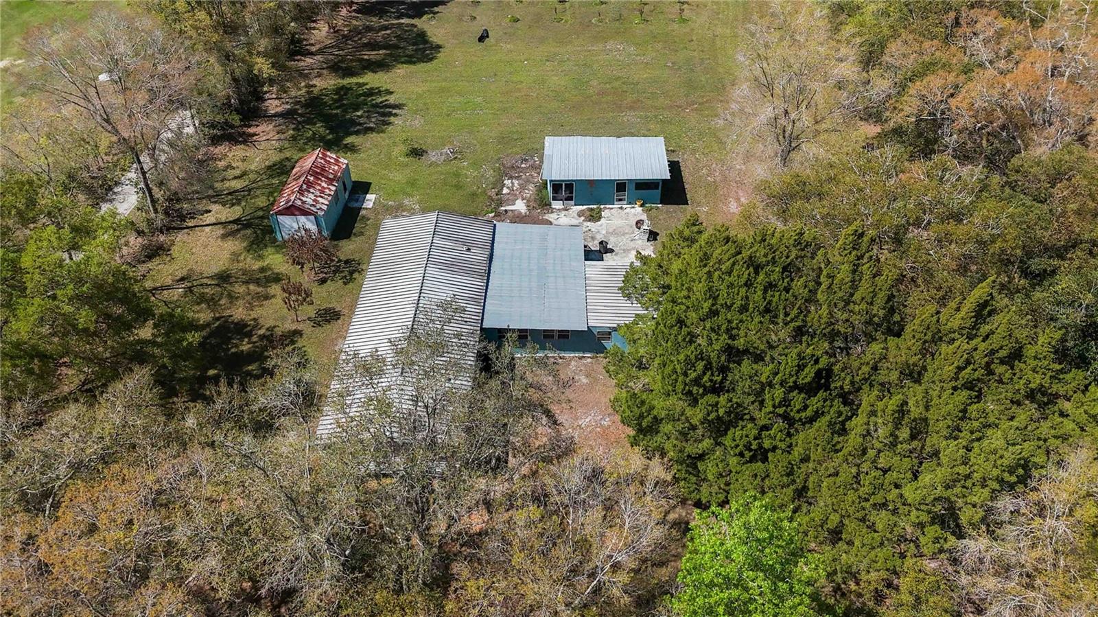 Looking to build a home with NO HOA! Nearly 3-acres of vacant land. Lots of opportunity in East Orlando. With utilities readily available, this prime real estate is conveniently located between Dean and Rouse Roads, this location is convenient, only 15 minutes from UCF, 20-25 minutes from the MCO Orlando Airport. With Valencia Community College, Colonial Drive, an array of shopping, and an abundance of restaurants nearby, making commuting a breeze. Imagine building your dream estate or exploring zoning options for a charming subdivision. Easy access to major highway like 417, 408 and 50. Don't miss this rare chance to shape your vision into reality in the heart of East Orlando!