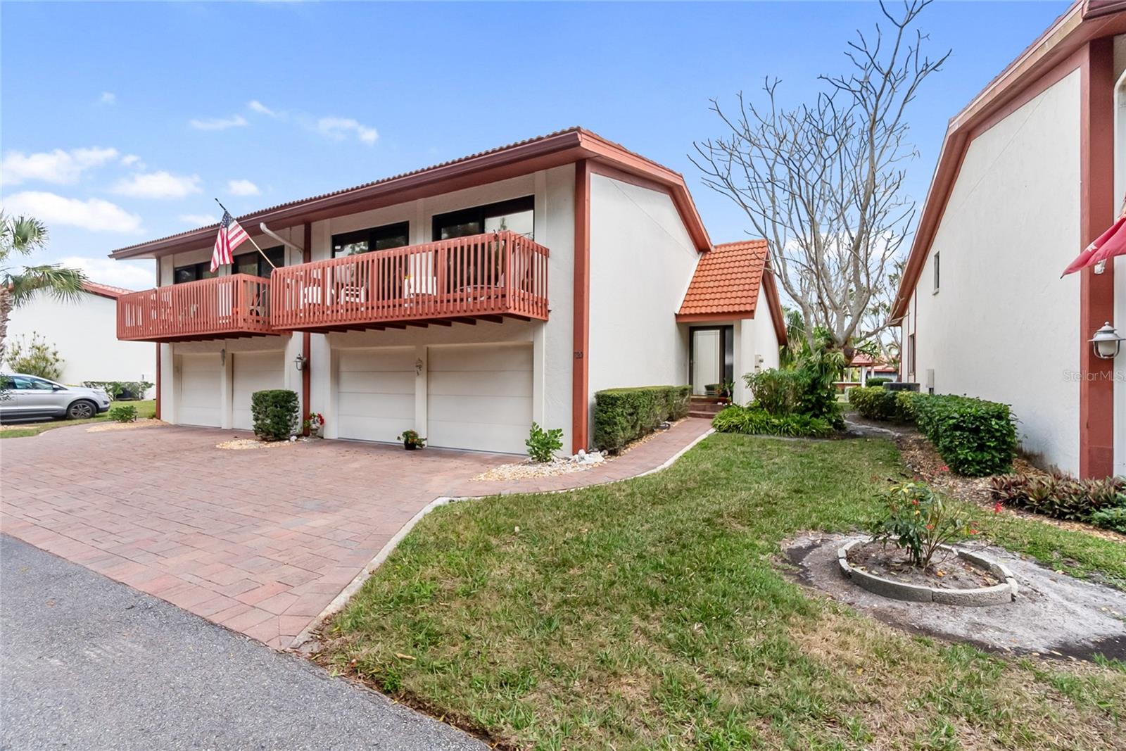 SORRENTO INLET - Residential