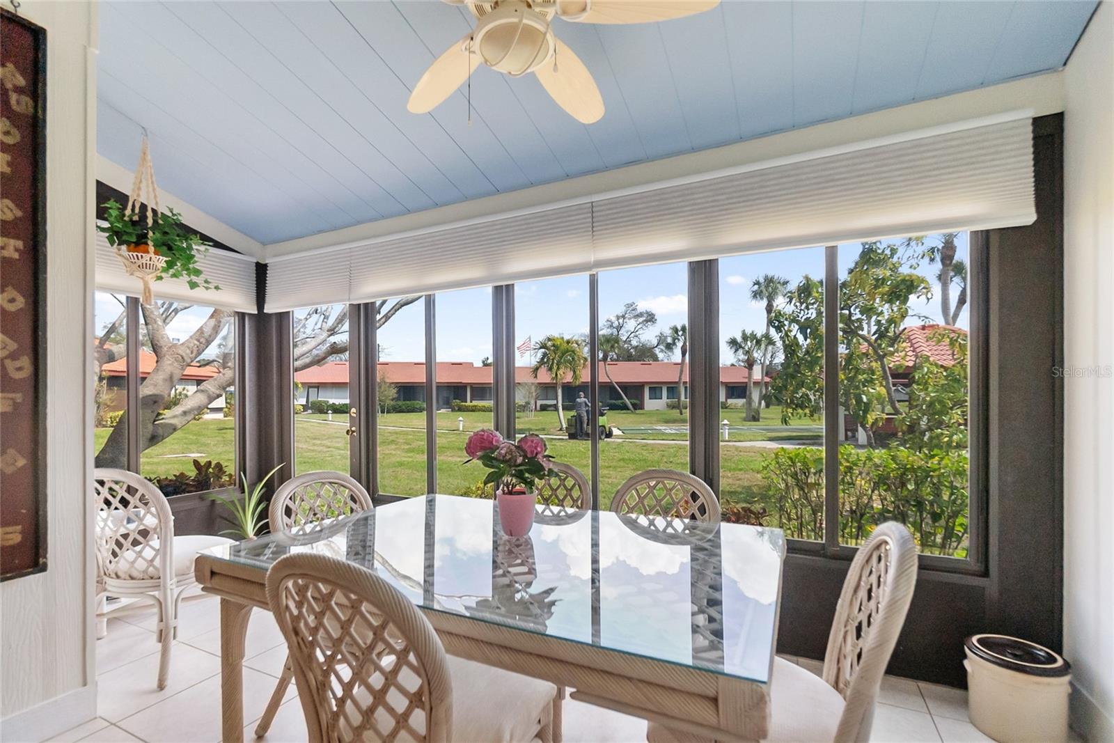 SORRENTO INLET - Residential