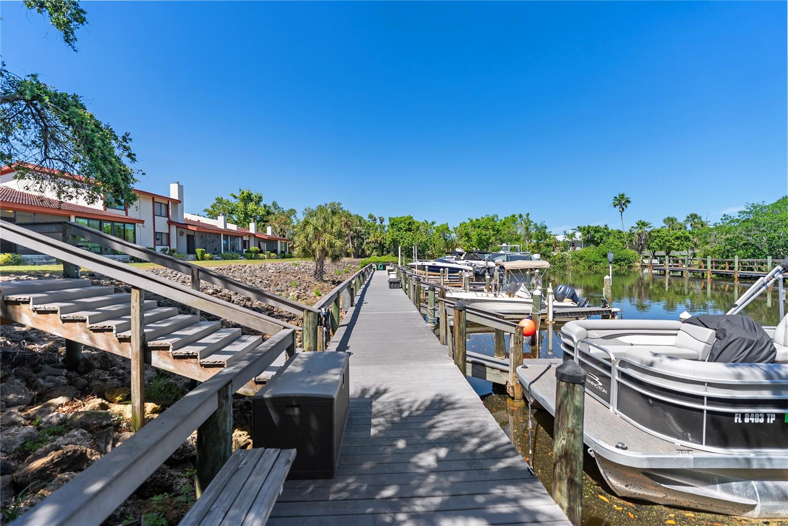 SORRENTO INLET - Residential