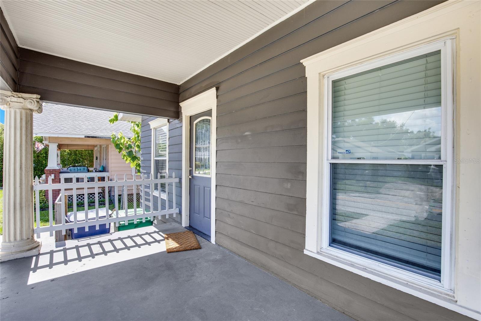 MEADOWBROOK - Residential