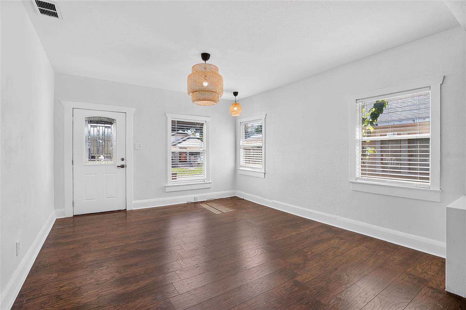MEADOWBROOK - Residential