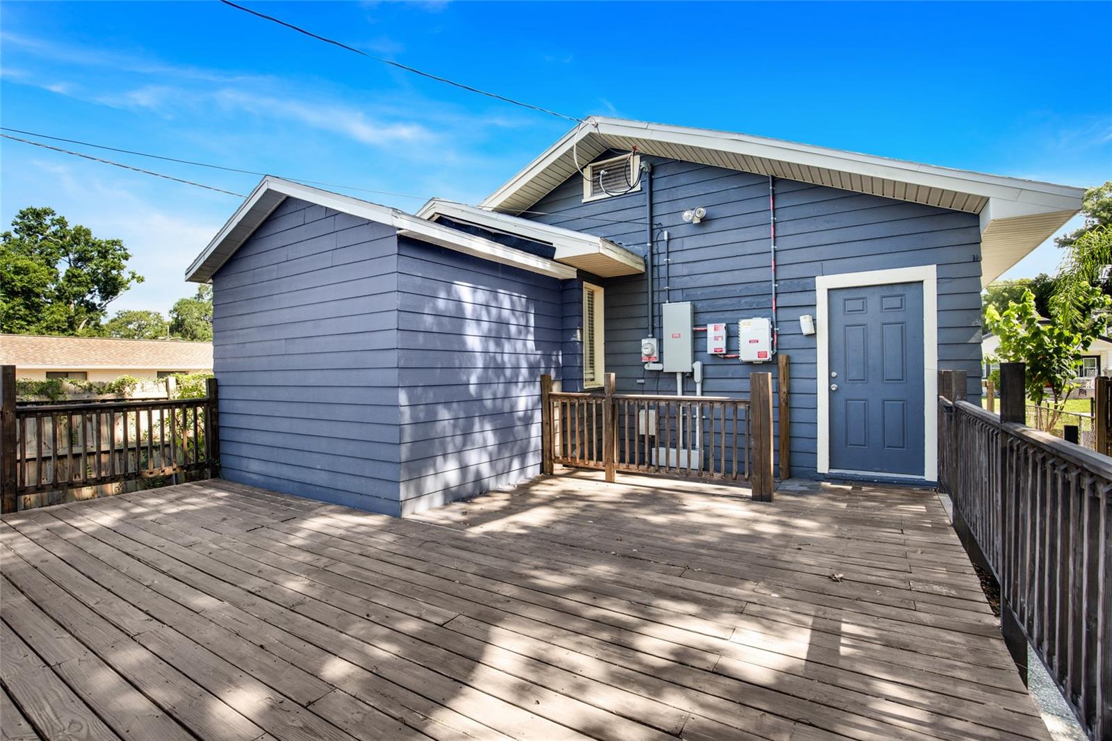 MEADOWBROOK - Residential