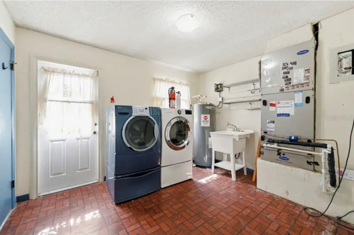 WINTER SPGS UNIT 4 - Residential
