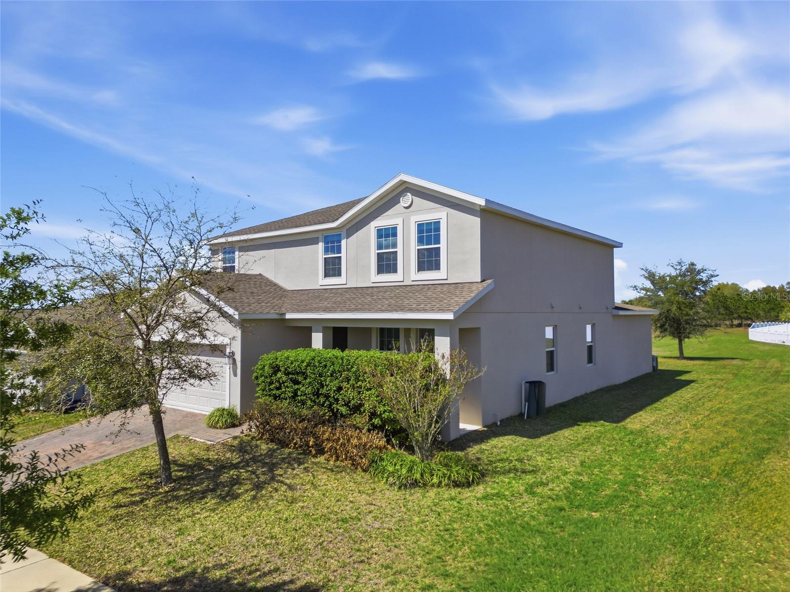 WATERSIDE AT ESTATES - Residential