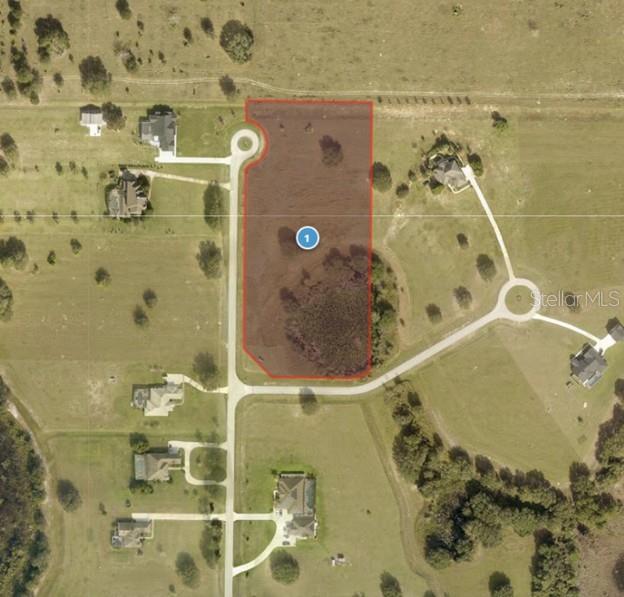 RANCH CLUB - Land