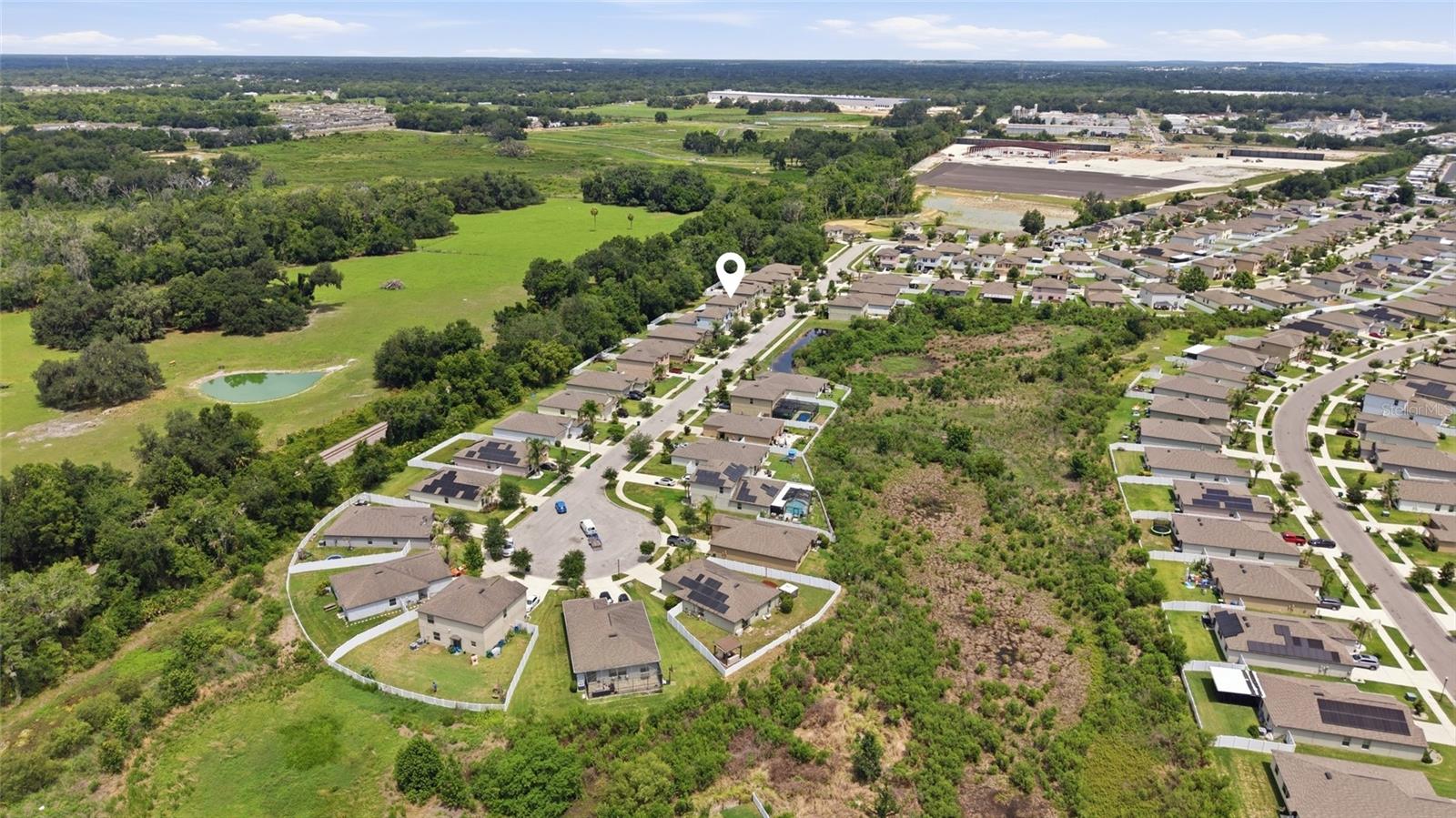 HIDDEN RIVER - Residential