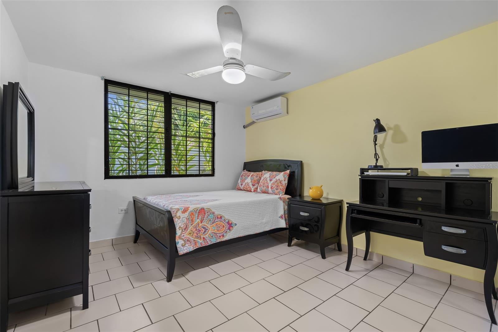 URB PARQUE FORESTAL - Residential