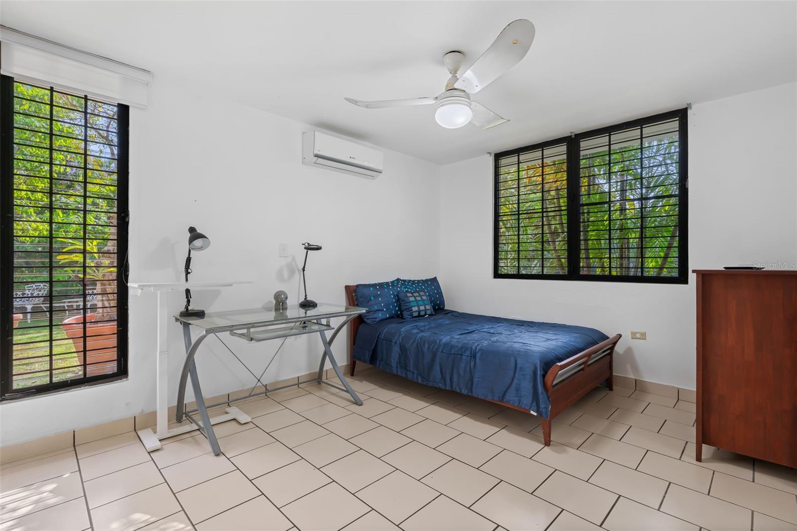 URB PARQUE FORESTAL - Residential