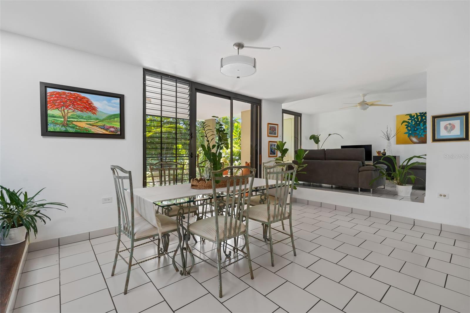 URB PARQUE FORESTAL - Residential