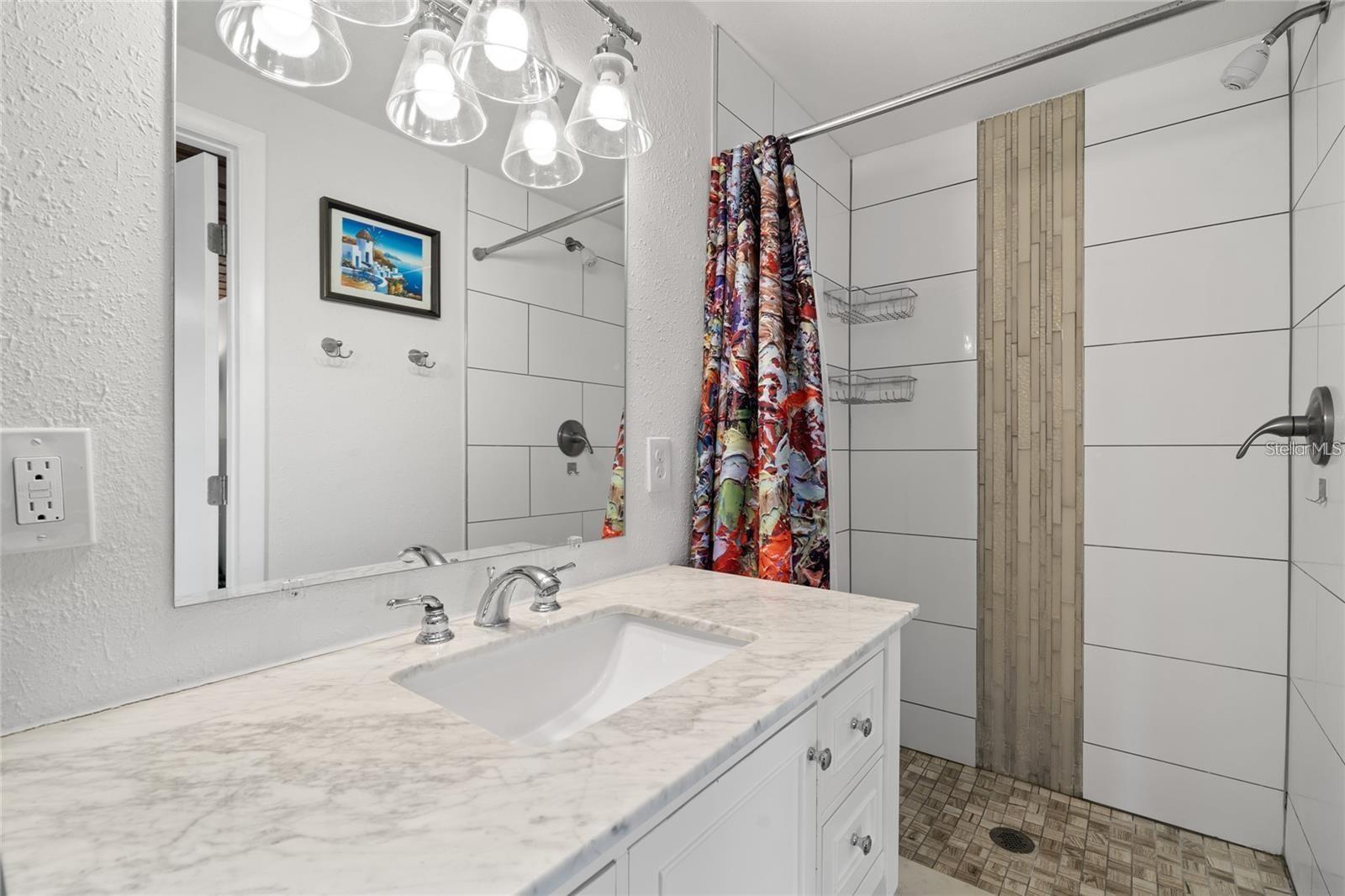 FLORAL VILLA ESTATES REP - Residential Lease