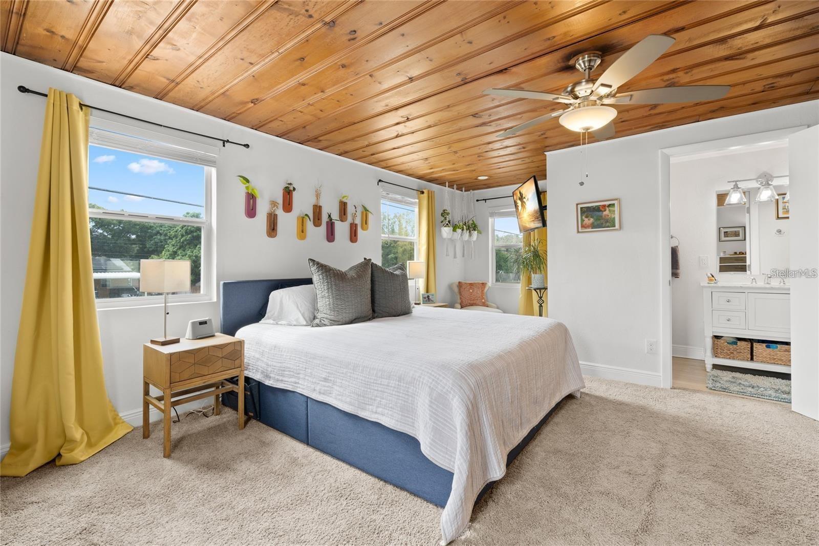 FLORAL VILLA ESTATES REP - Residential Lease