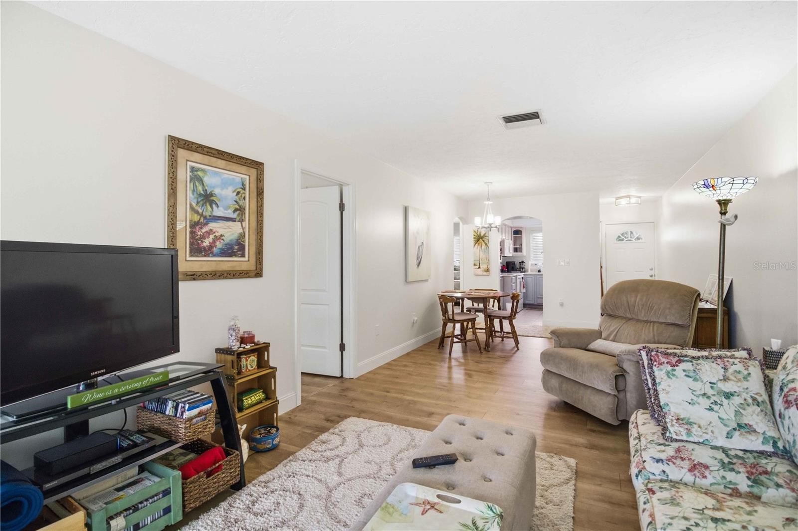 SWIFTON VILLAS SEC B - Residential Lease