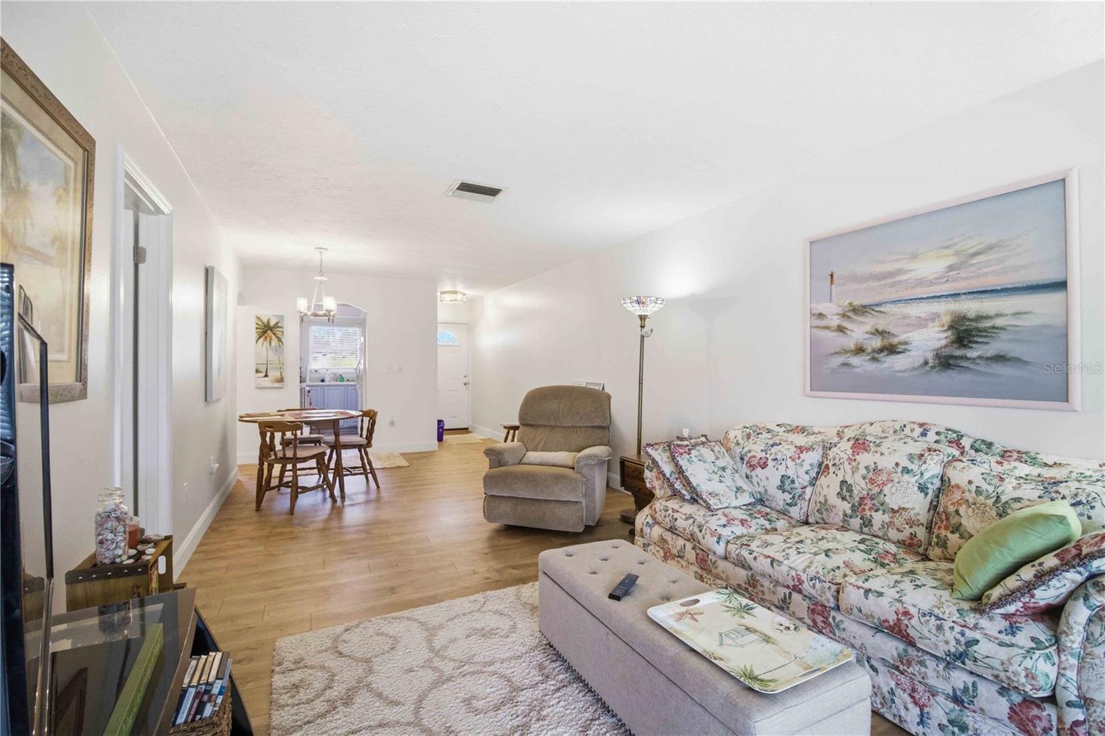 SWIFTON VILLAS SEC B - Residential Lease