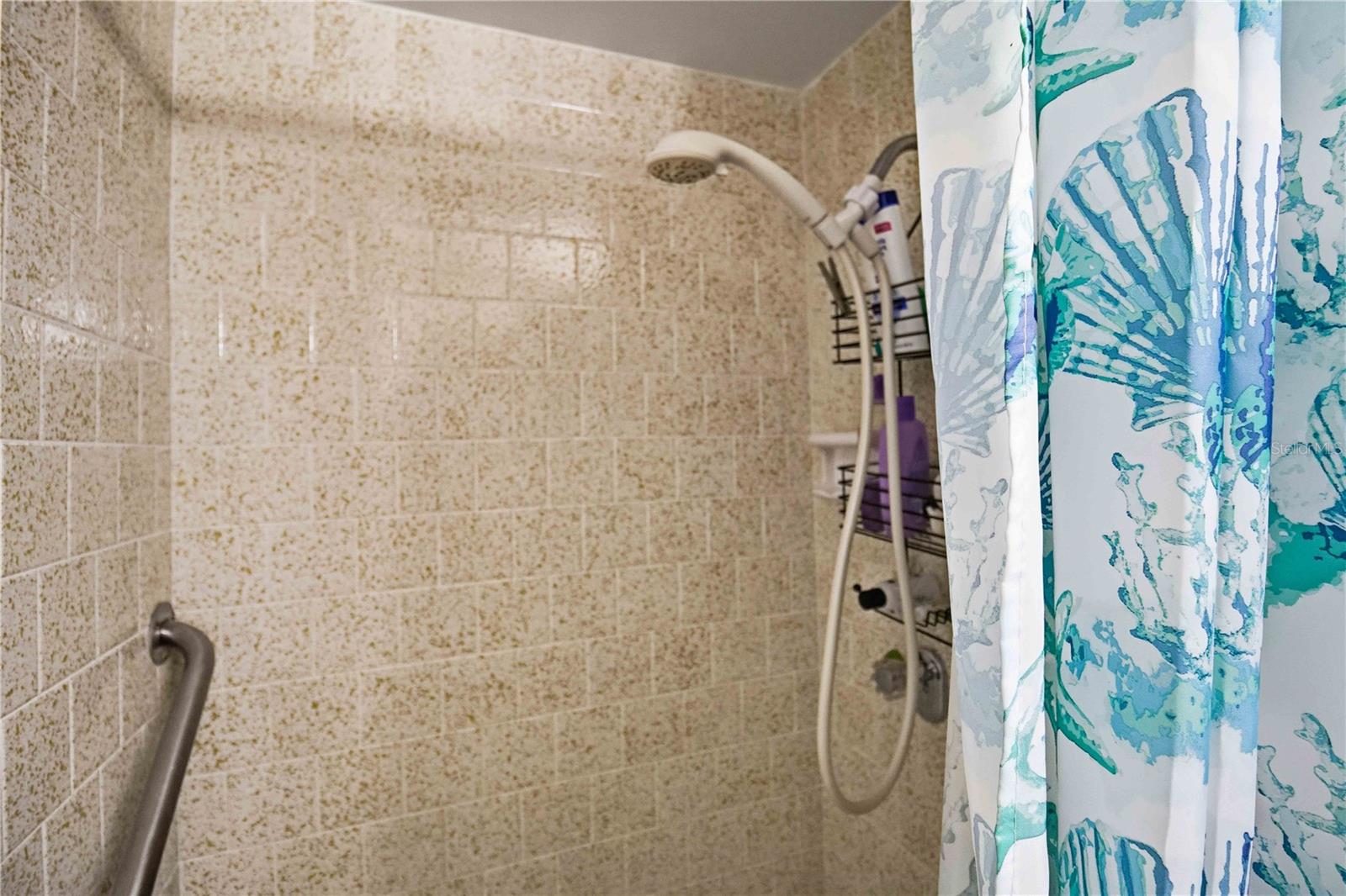 SWIFTON VILLAS SEC B - Residential Lease