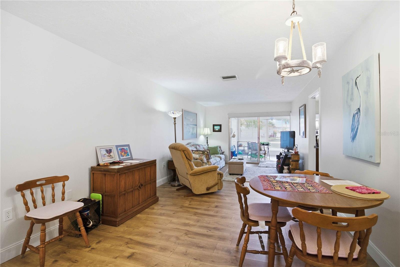 SWIFTON VILLAS SEC B - Residential Lease