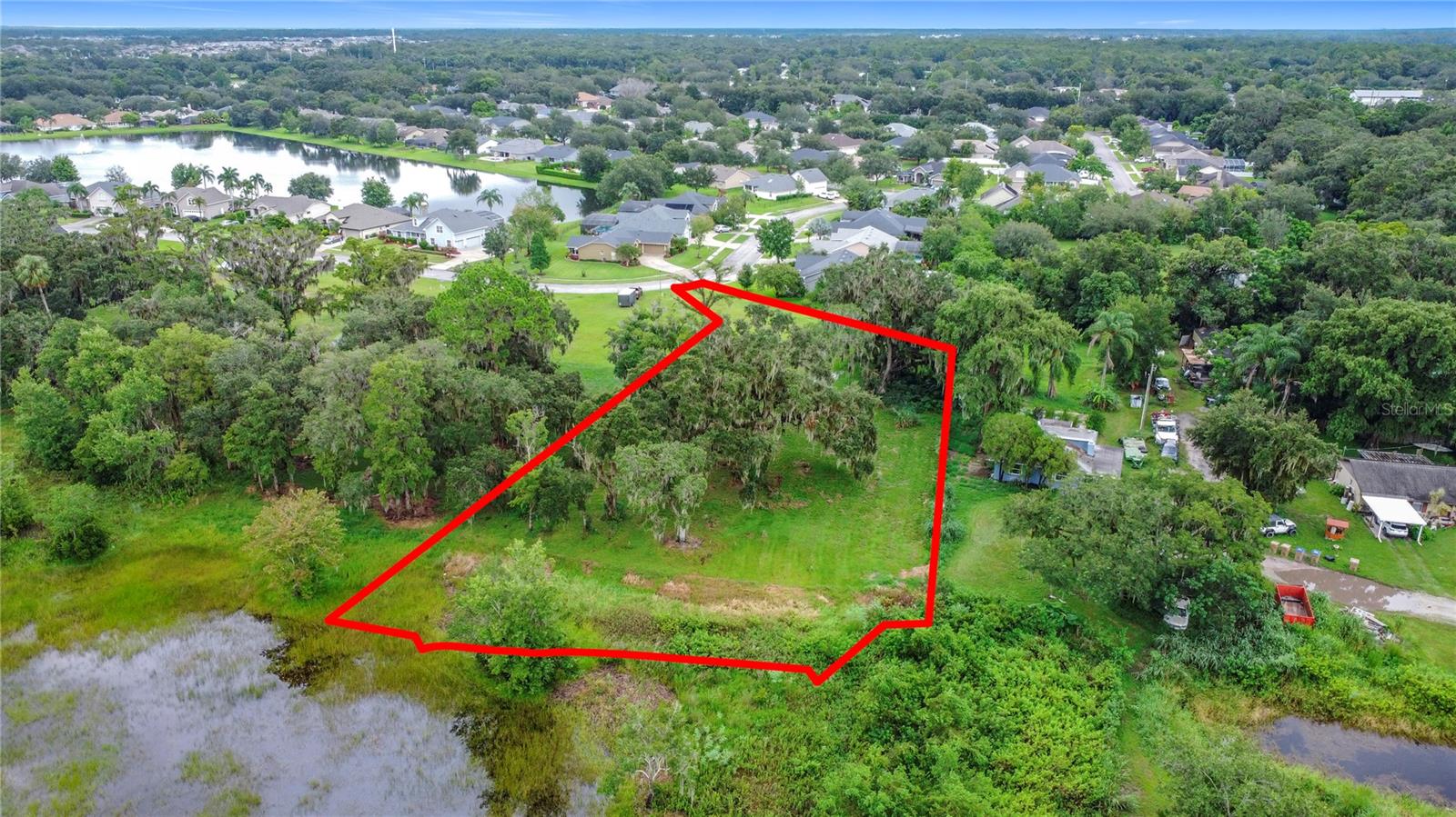 EAST LAKE RESERVE AT NARCOOSSEE UNIT 3 - Land