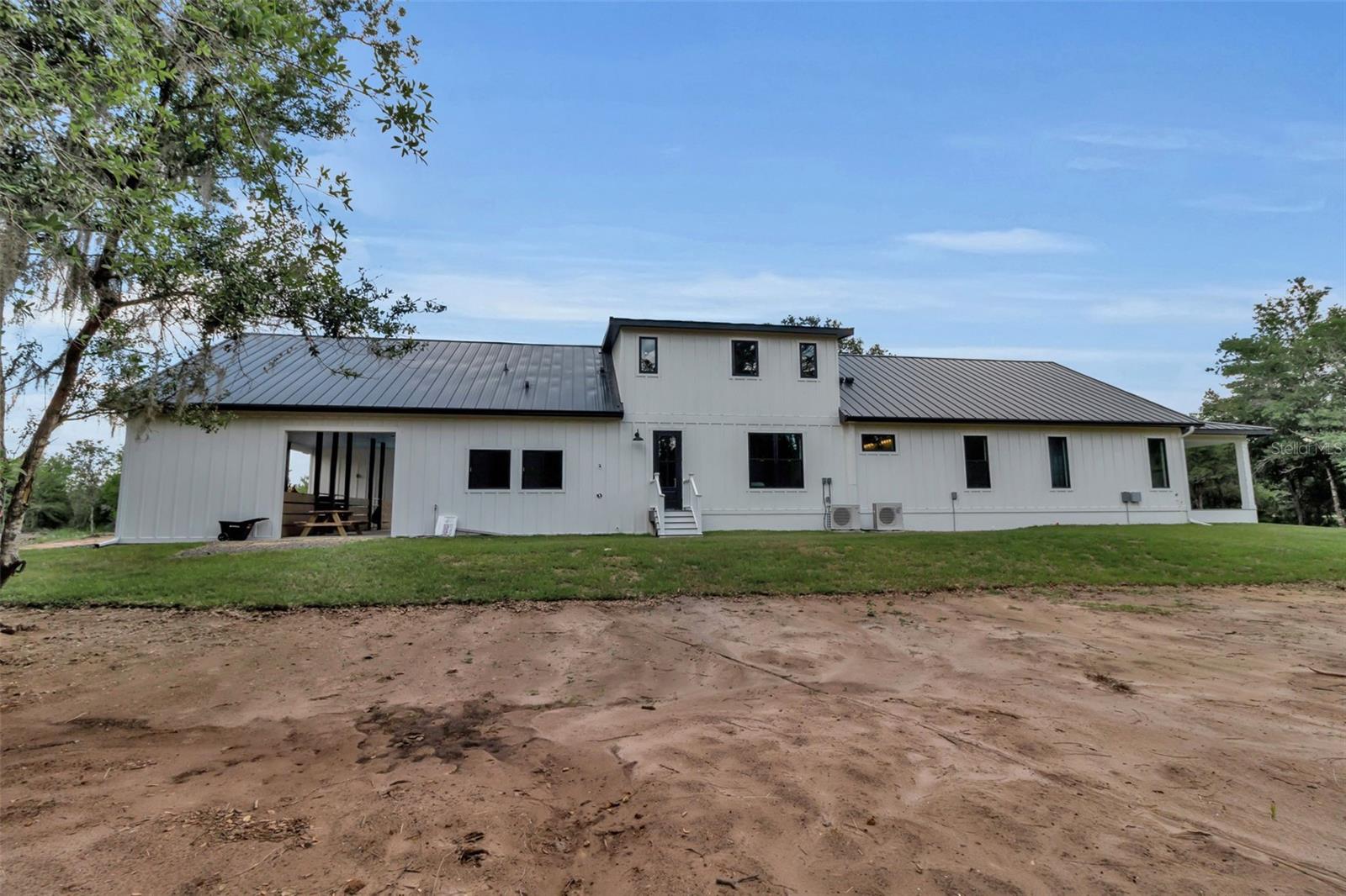 WINDING CREEK - Residential