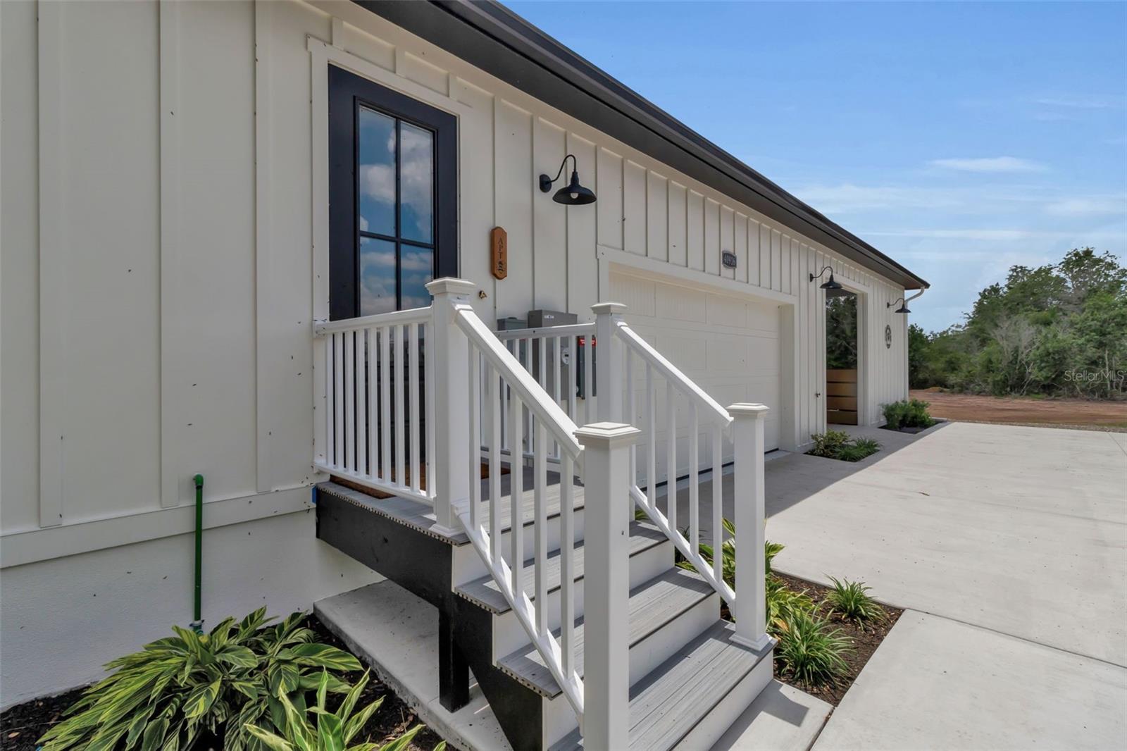 WINDING CREEK - Residential