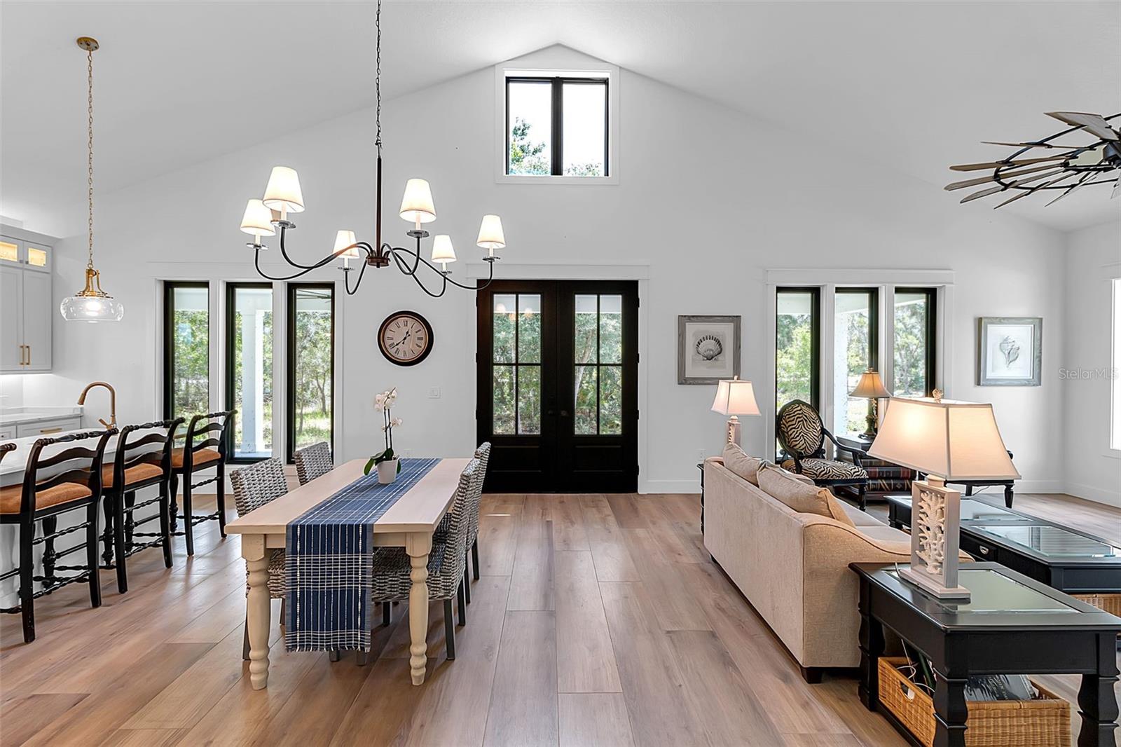 WINDING CREEK - Residential