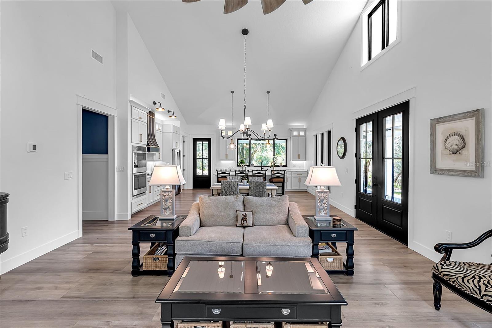 WINDING CREEK - Residential