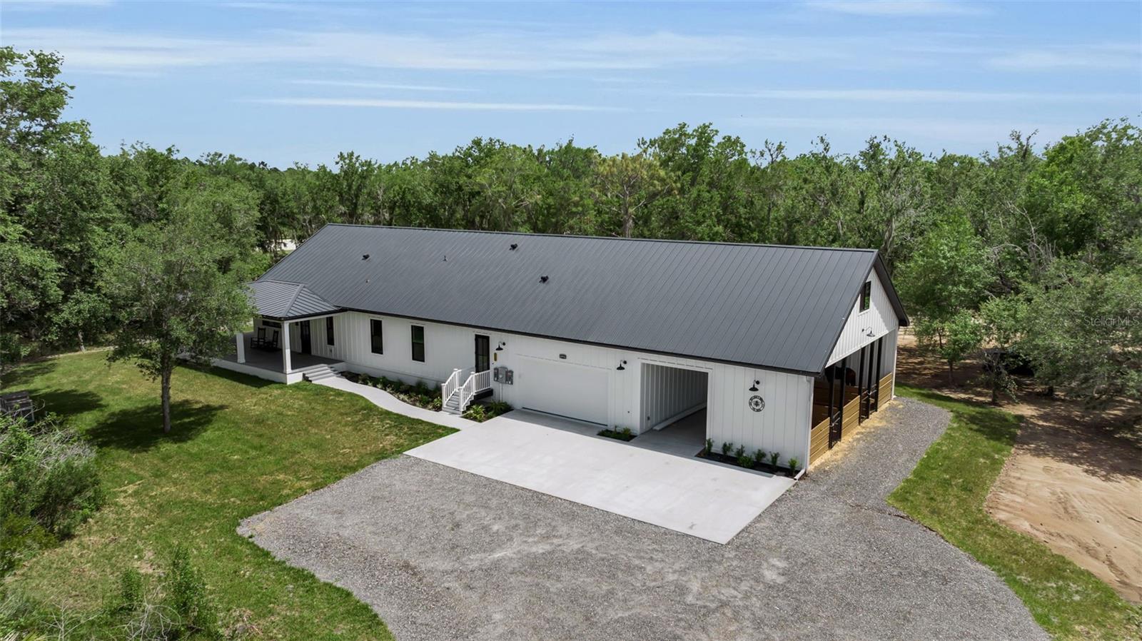 WINDING CREEK - Residential