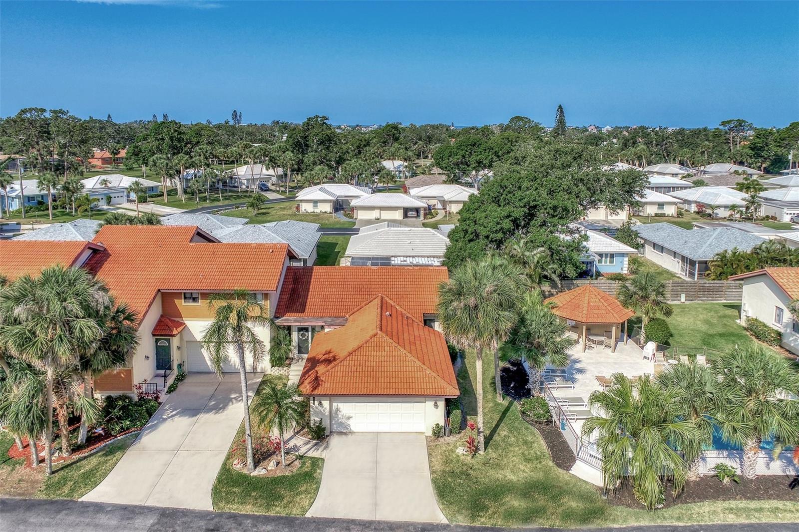 SORRENTO PLACE - Residential