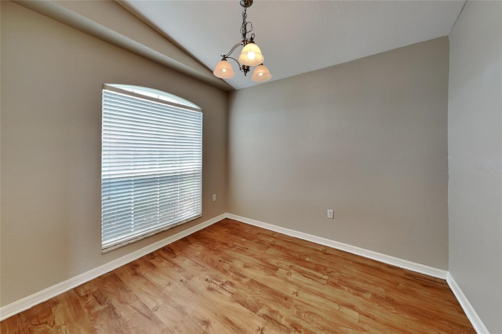 WINCHESTER ESTATES - Residential Lease