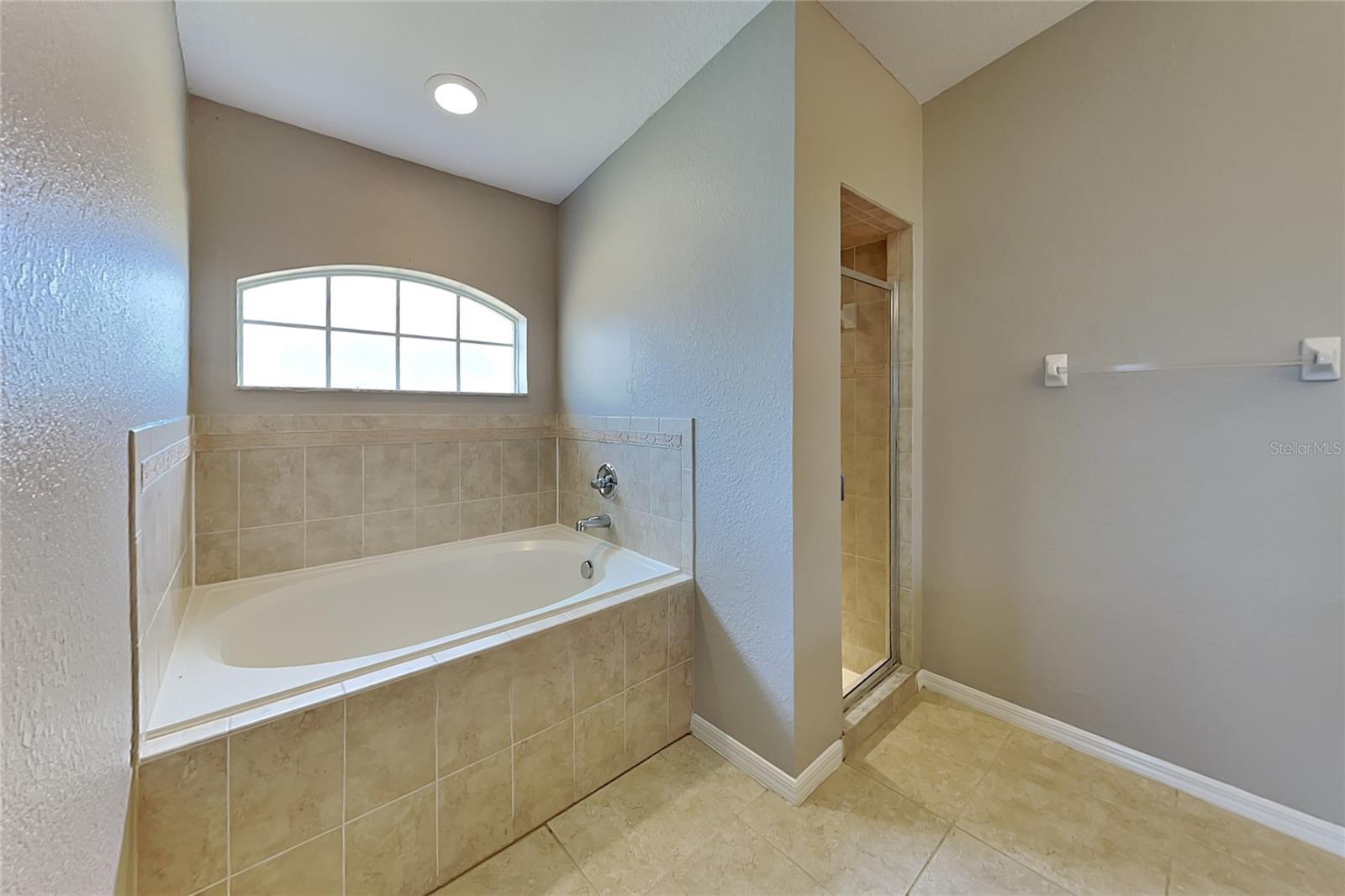 WINCHESTER ESTATES - Residential Lease