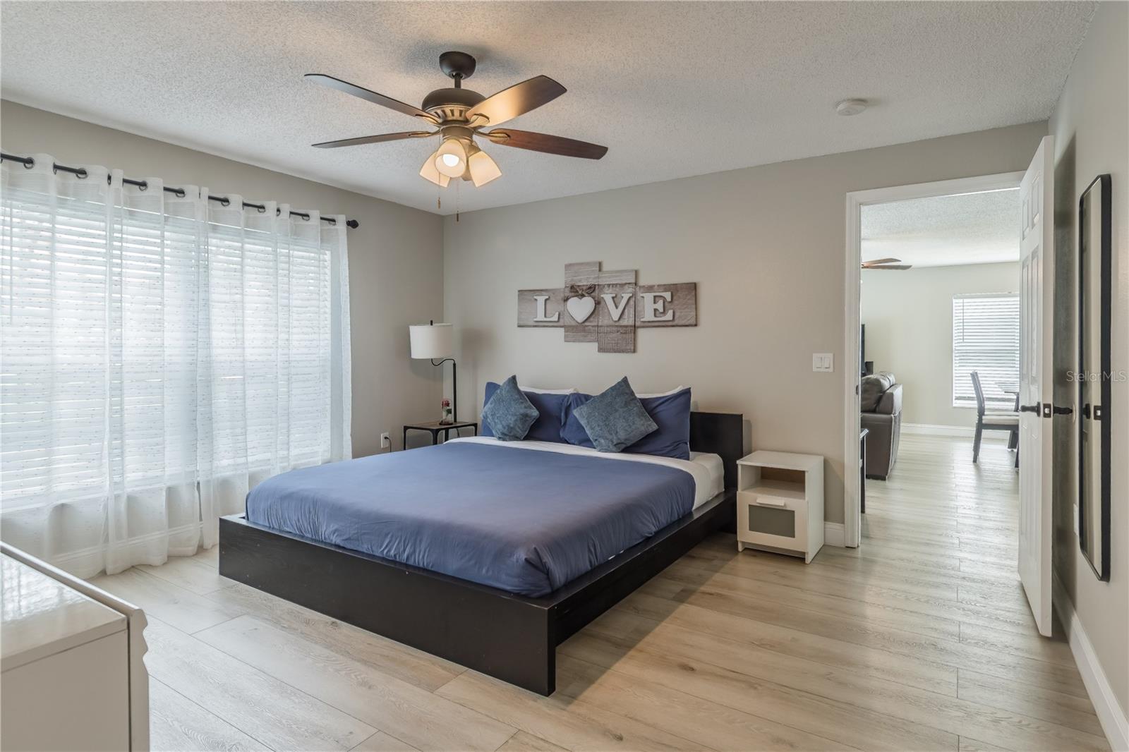 LAKE BERKLEY RESORT - Residential